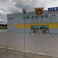 Міська влада продала 0,58 га землі під торговий центр "Бізон"